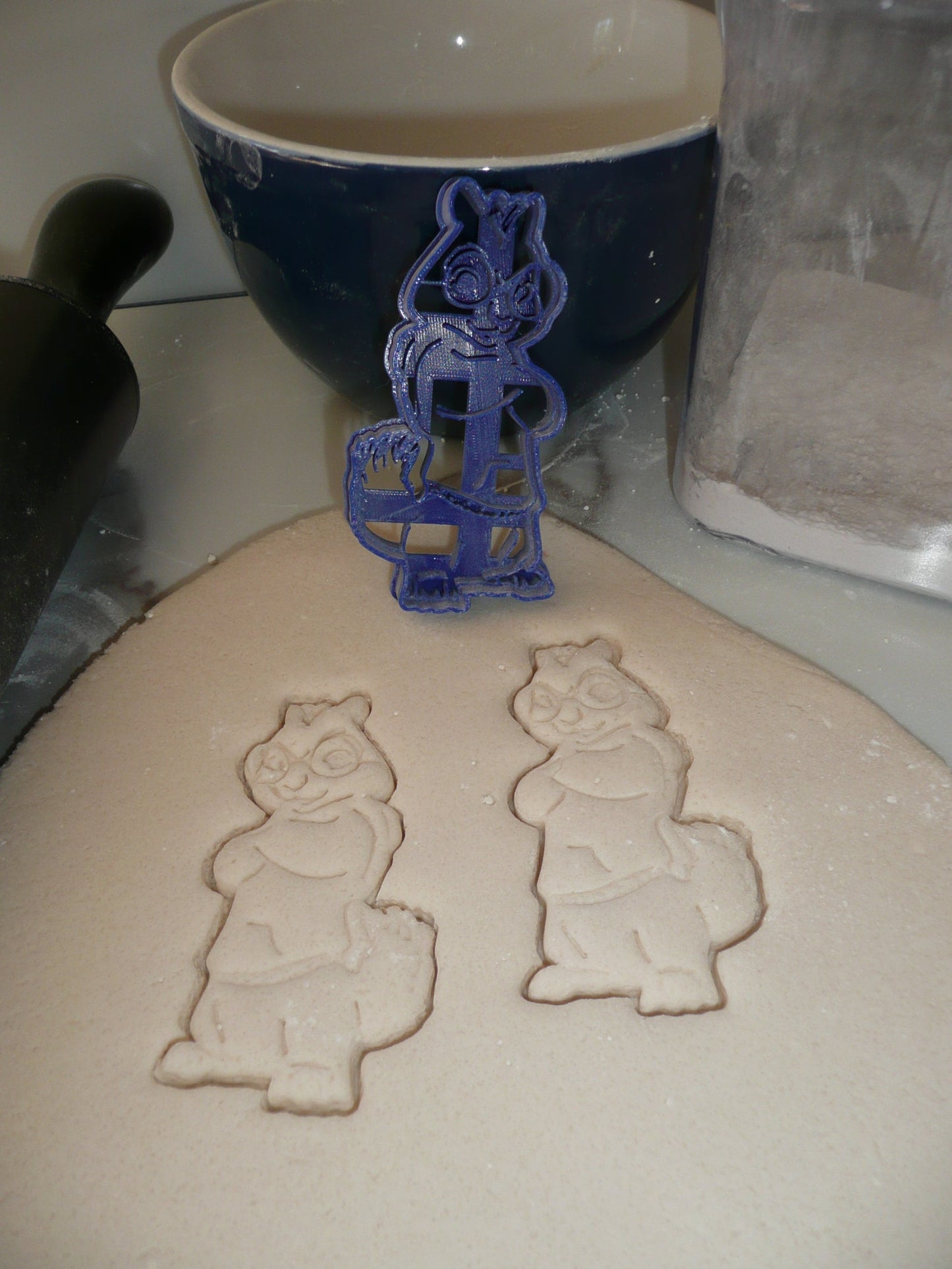 Simon from Alvin and the Chipmunks Cartoon Cookie Cutter Made in USA PR5288