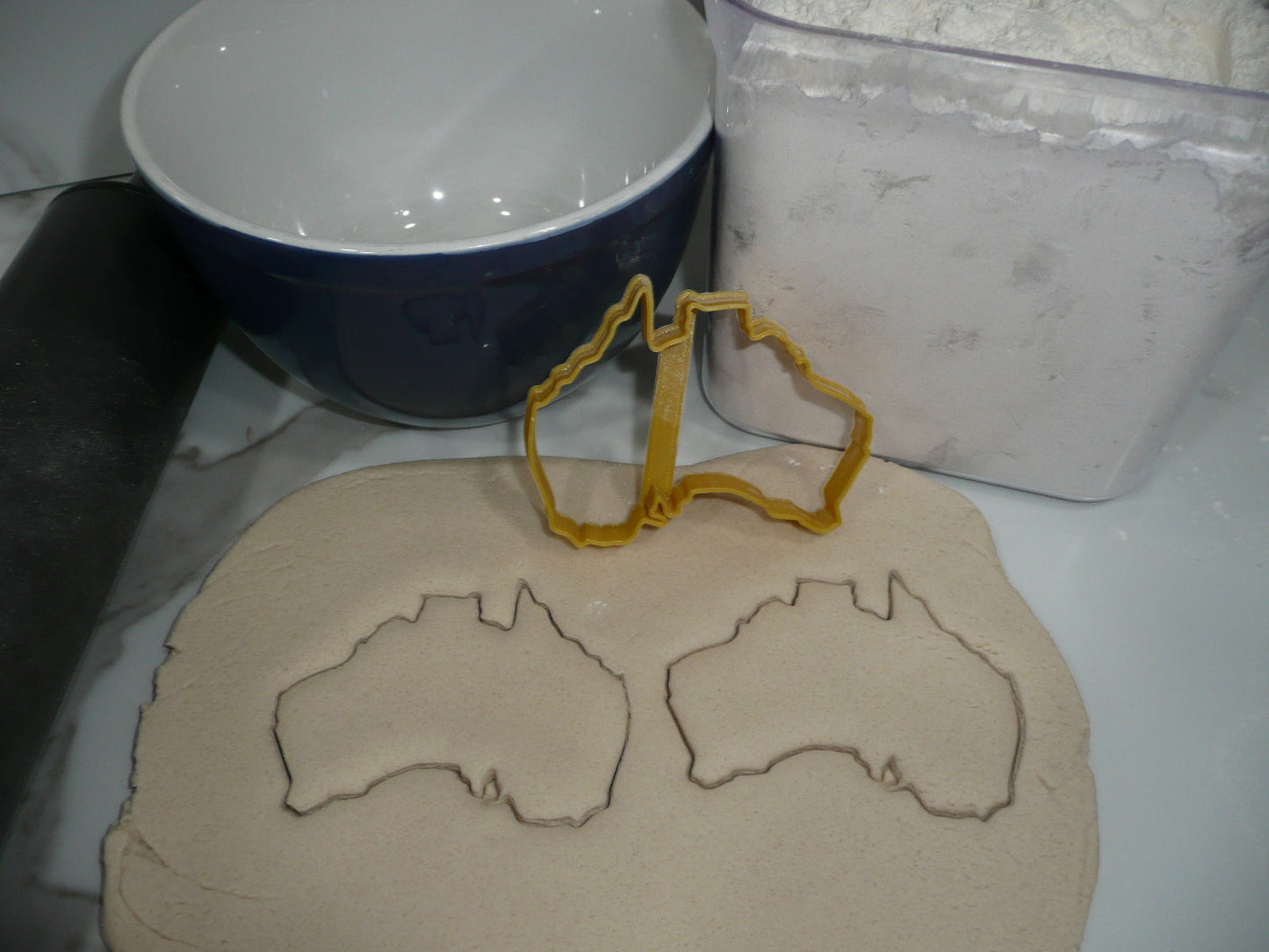 Australia Shape Travel Theme Cookie Cutter Made In USA PR5348