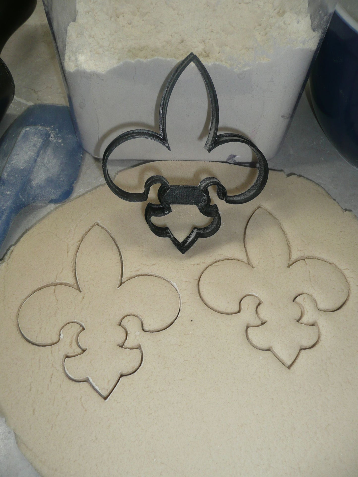 Fleur De Lis Symbol Flower of Lily Cookie Cutter Made In USA PR557