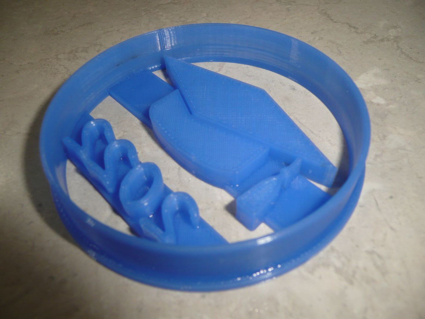 6x 2022 Graduation Fondant Cutter Cupcake Topper 1.75 IN USA FD582