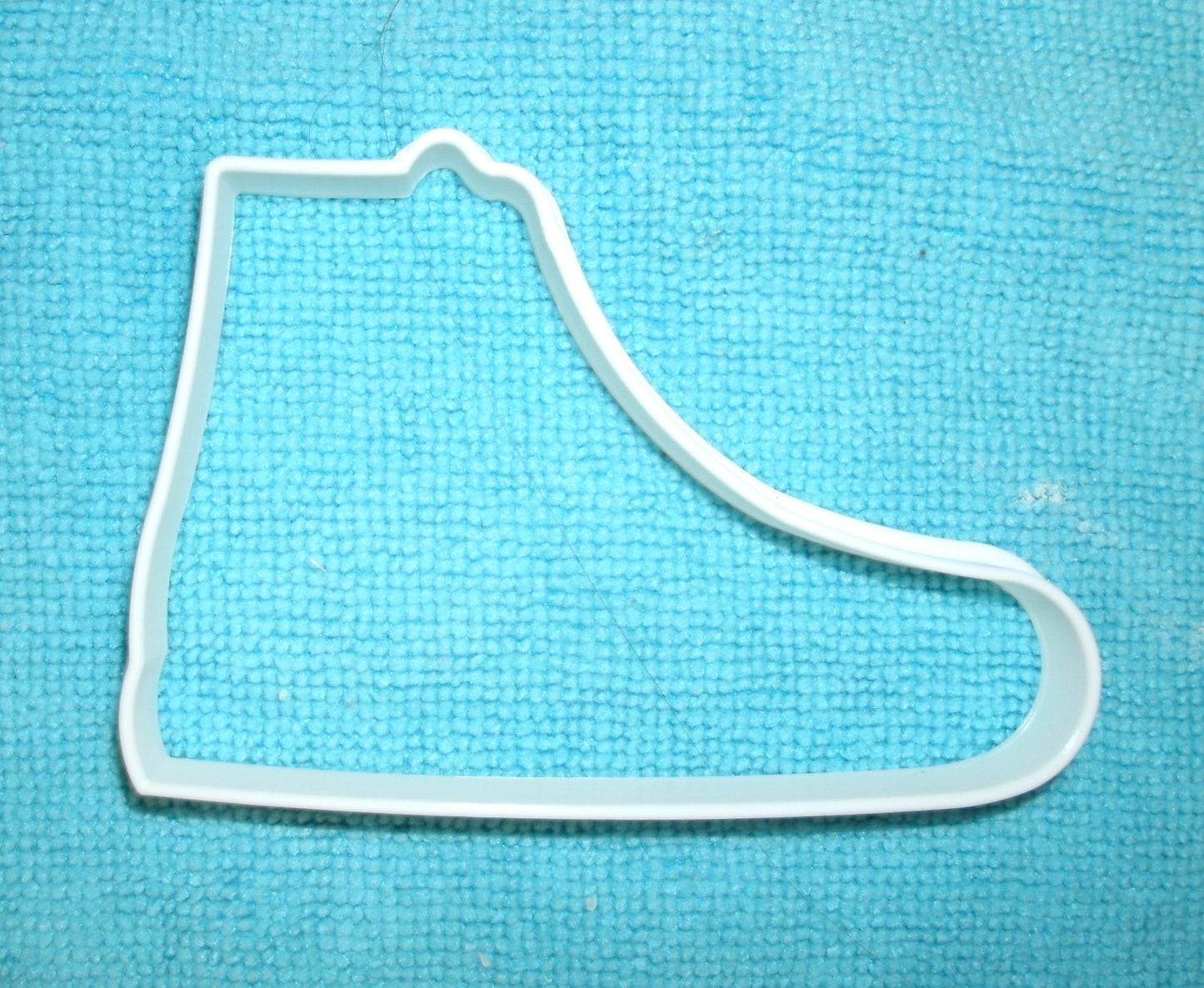 6x Shoes Sneakers Fondant Cutter Cupcake Topper 1.75 IN USA FD668