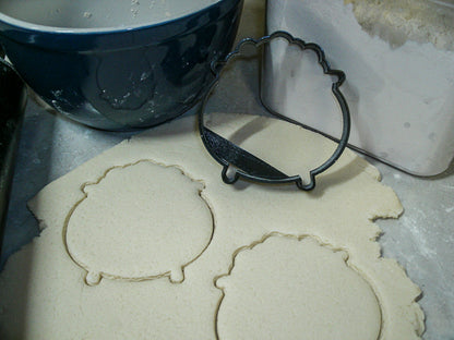 Cauldron Pot Of Gold Metal Pot Kettle Witch Cookie Cutter Made In USA PR881