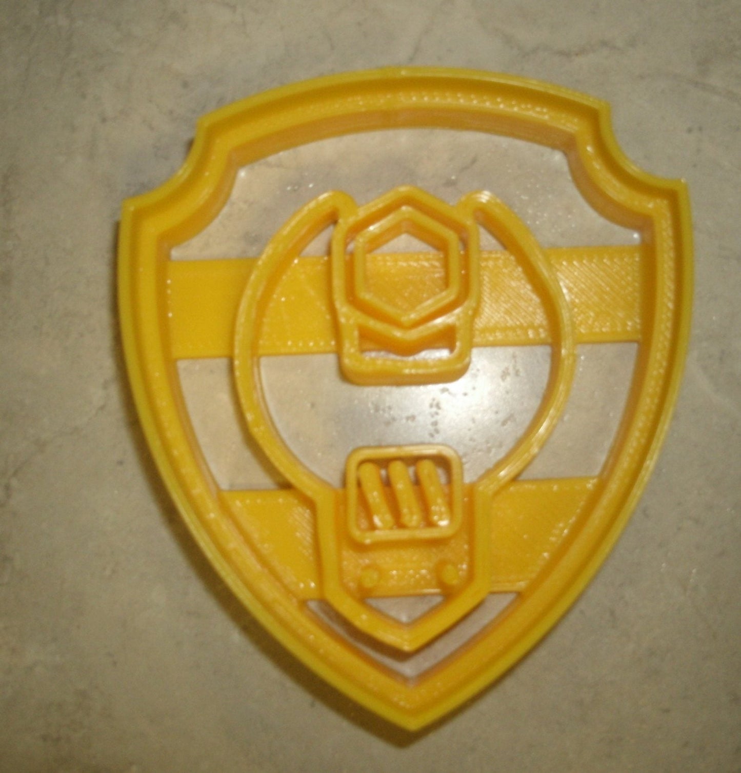 6x Rubble Shield Fondant Cutter Cupcake Topper 1.75 IN USA FD804