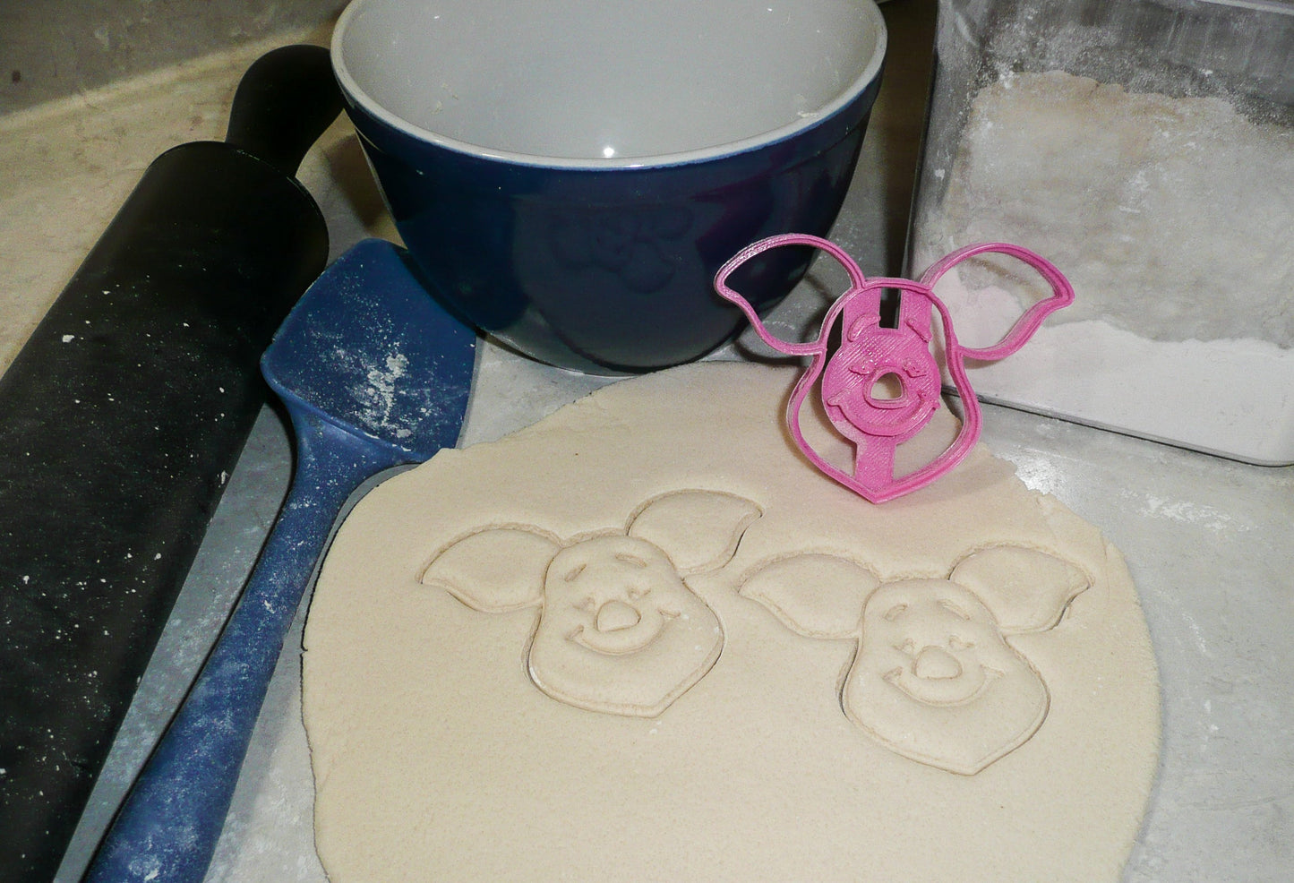 Winnie The Pooh Tigger Eeyore Piglet Set Of 4 Cookie Cutters Made In USA PR493
