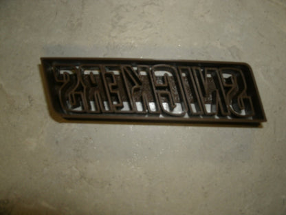 6x Snickers Candy Fondant Cutter Cupcake Topper 1.75 IN USA FD791