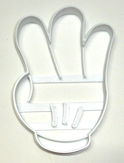 Mickey Mouse Glove Number 3 Third Birthday Cookie Cutter Made In USA PR2878
