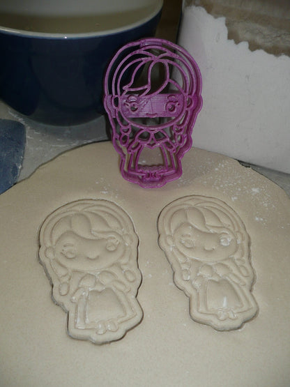 Anna Princess Sister Elsa Frozen Movie Cookie Cutter Made In USA PR2648