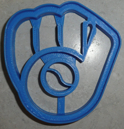 Milwaukee Brewers Glove MLB Baseball Cookie Cutter Made In USA PR2274