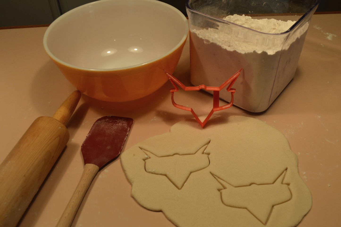 Cars Movie Symbol Crest Outline Animated Film Cookie Cutter Made In USA PR2636