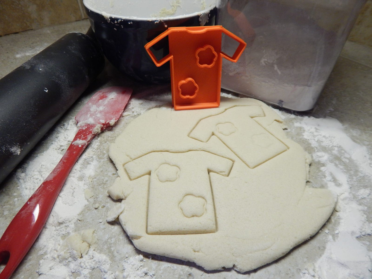 Hawaiian Shirt Colorful Print Hawaii Floral Cookie Cutter Made In USA PR2166