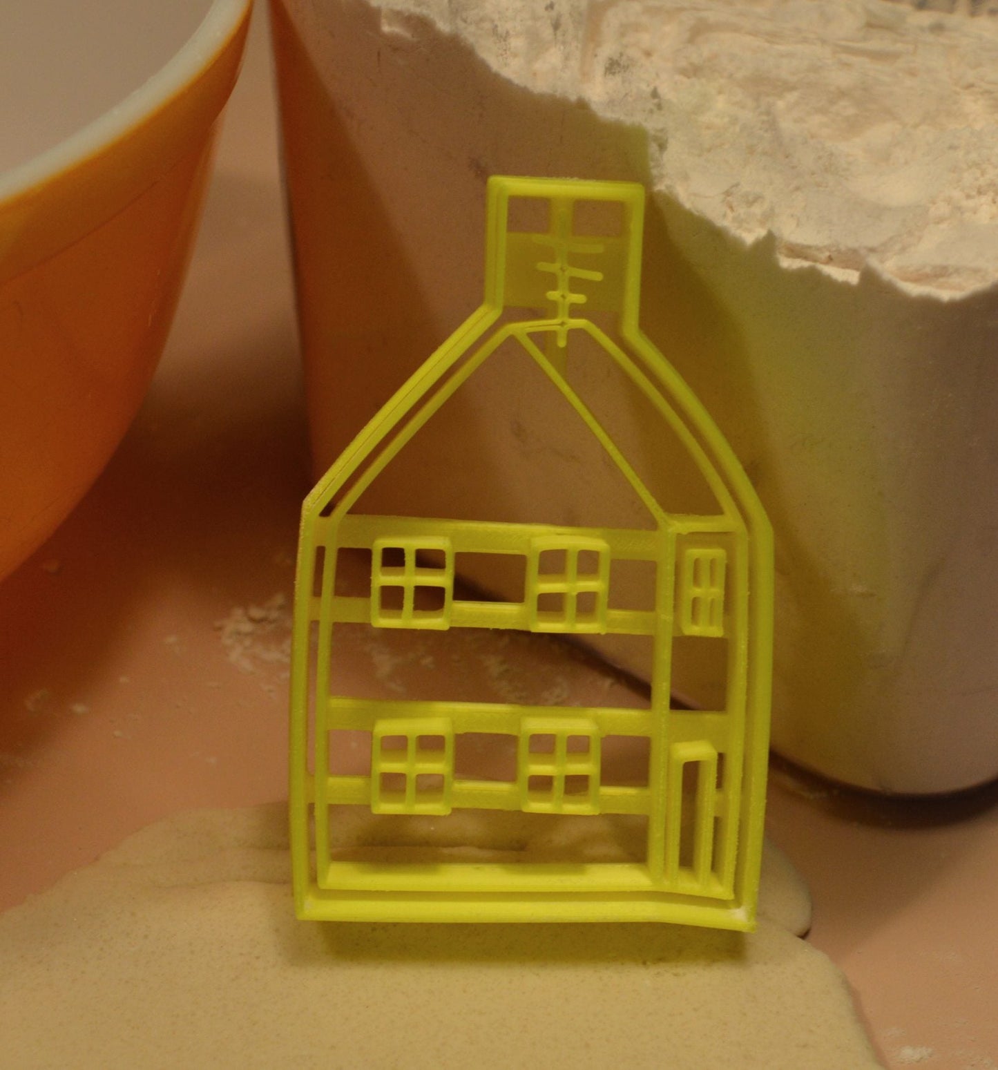 House from Peppa Pig Detailed Cartoon Home Cookie Cutter Made In USA PR2642