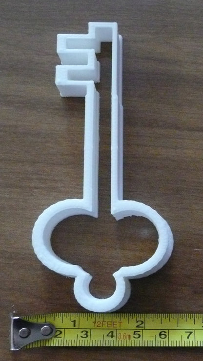 Antique Old Victorian Skeleton Key Cookie Cutter Made In USA PR475