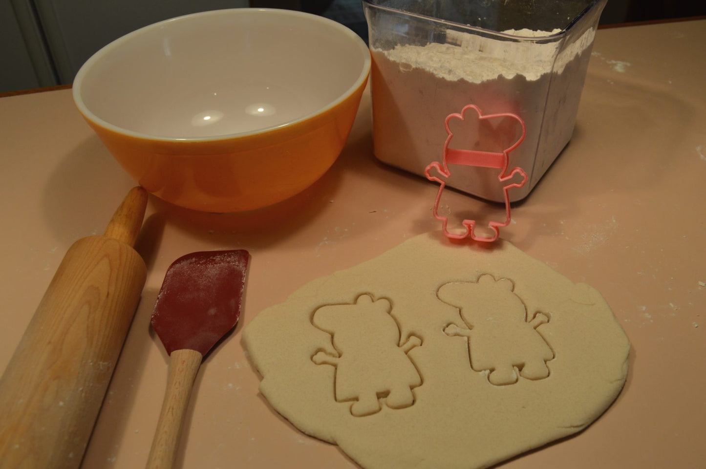 Peppa Pig Full Body Outline Cartoon Character Cookie Cutter Made In USA PR2631