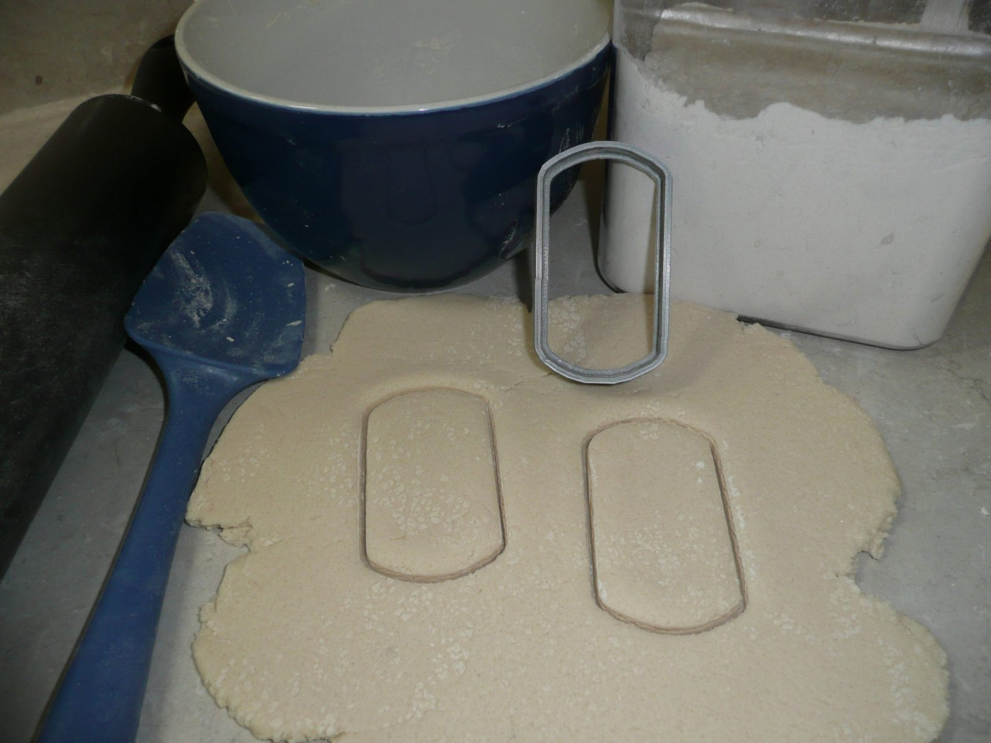 Single One Dog Tag Military Soldier Pet ID Cookie Cutter Made In USA PR2108