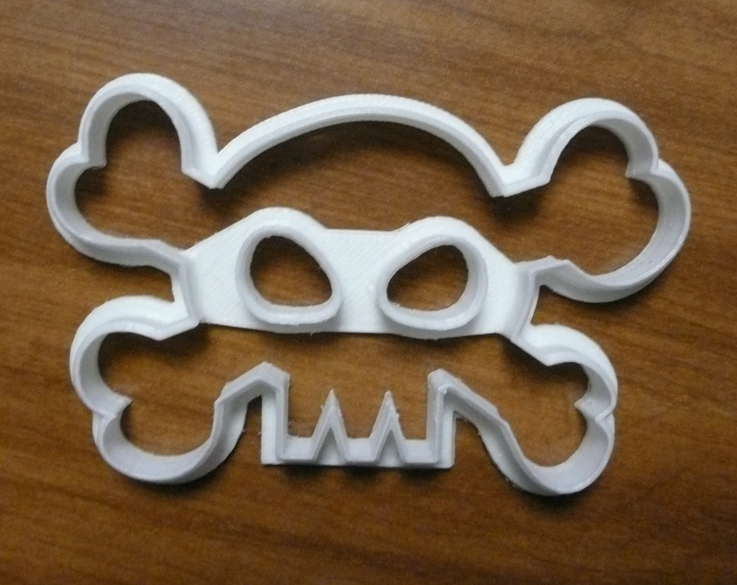 Jolly Roger Pirate Skull Crossbones Cookie Cutter Made In USA PR461