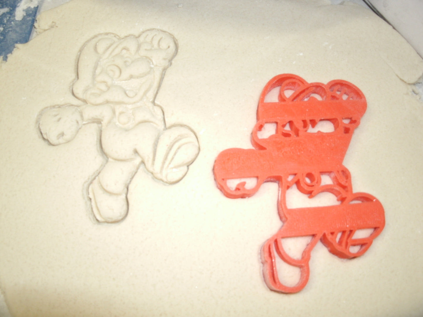 Mario Jumping Super Mario Bros Nintendo Game Cookie Cutter Made In USA PR590