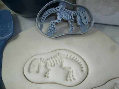 T Rex Detailed Fossil Skeleton Dinosaur Bones Cookie Cutter Made In USA PR2396