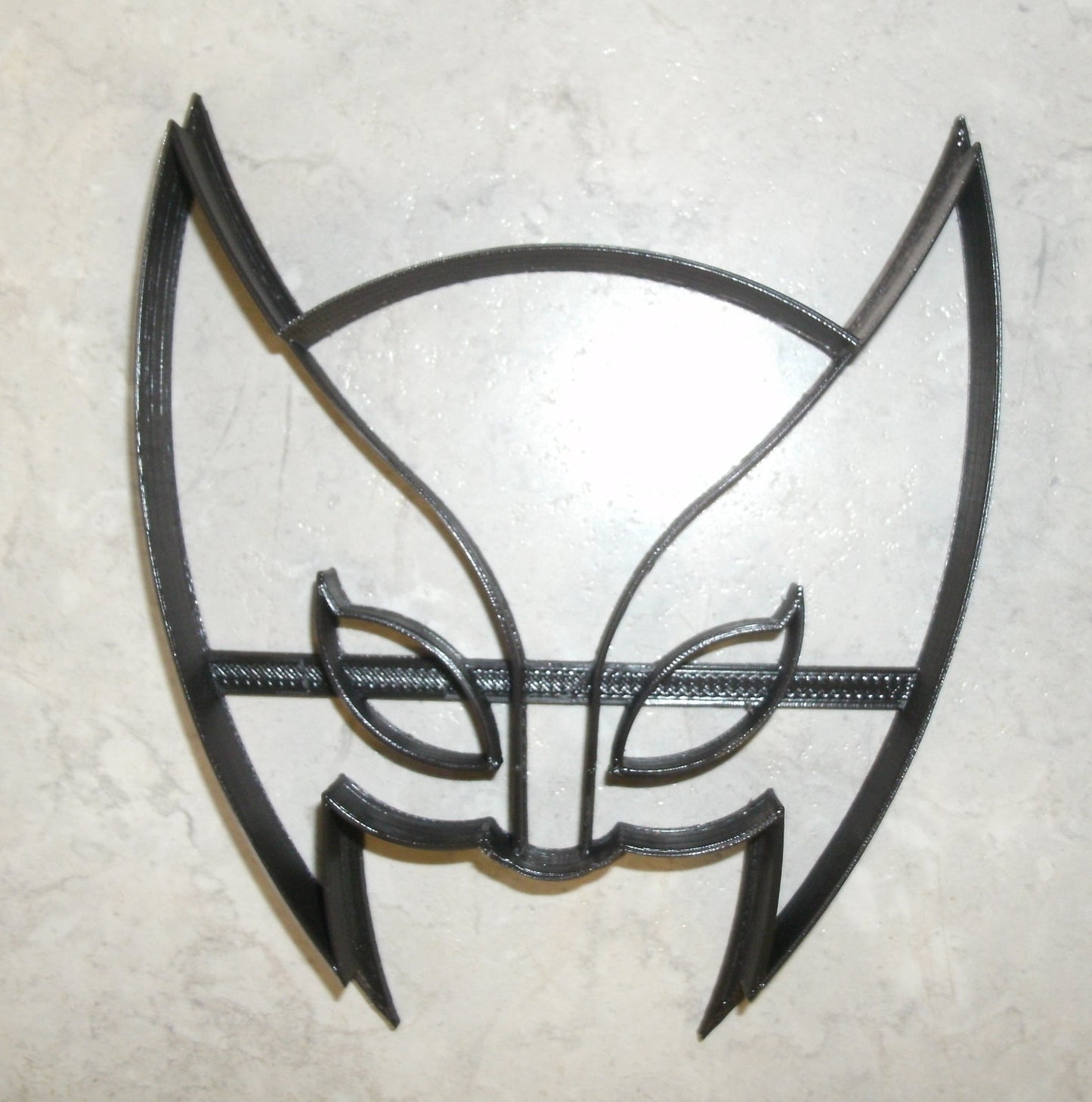 6x Wolverine Fondant Cutter Cupcake Topper 1.75 IN USA FD492