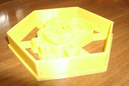 6x Despicable Me Minion Fondant Cutter Cupcake Topper 1.75 IN USA FD431