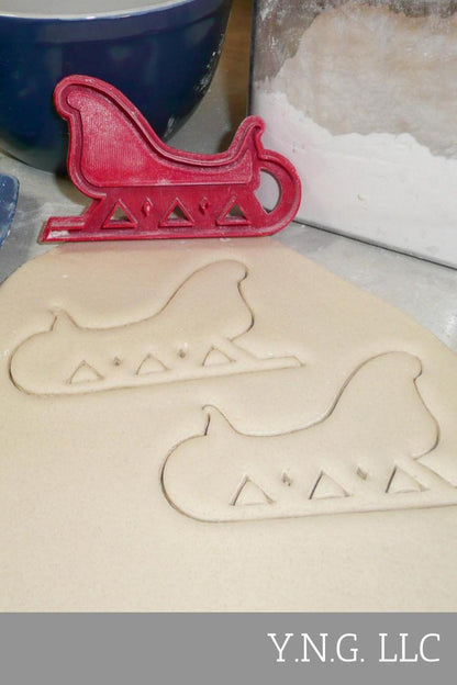 Santa Sleigh Christmas Holiday Winter Snow Ride Cookie Cutter USA PR180