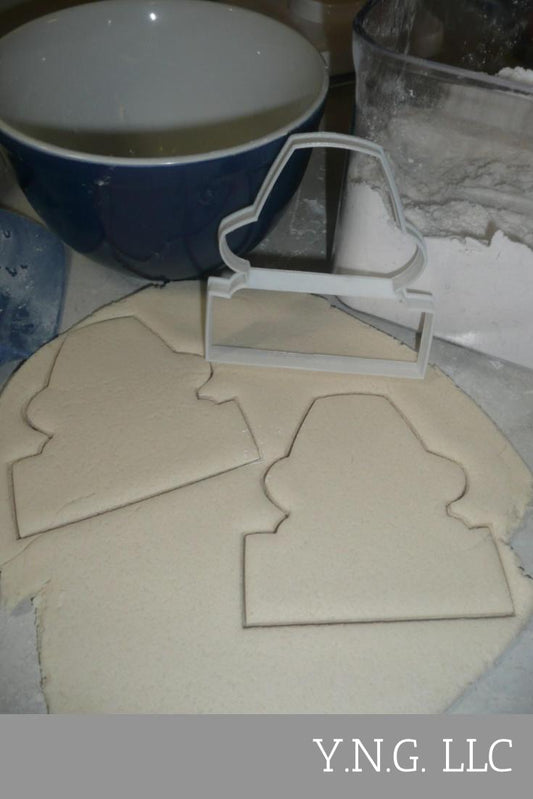 Pilgrim Boy Face Outline With Banner Plymouth Colony Cookie Cutter USA PR3108