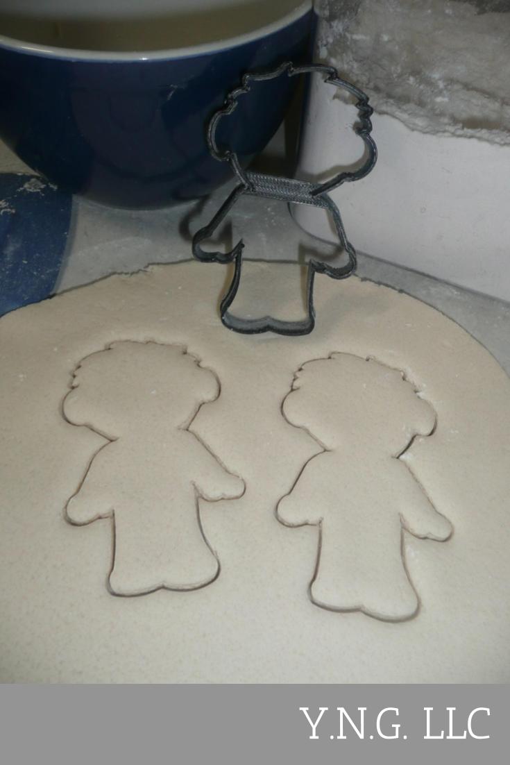 Kids Costumes Outlines Trick Treat Halloween Set Of 5 Cookie Cutters USA PR1387