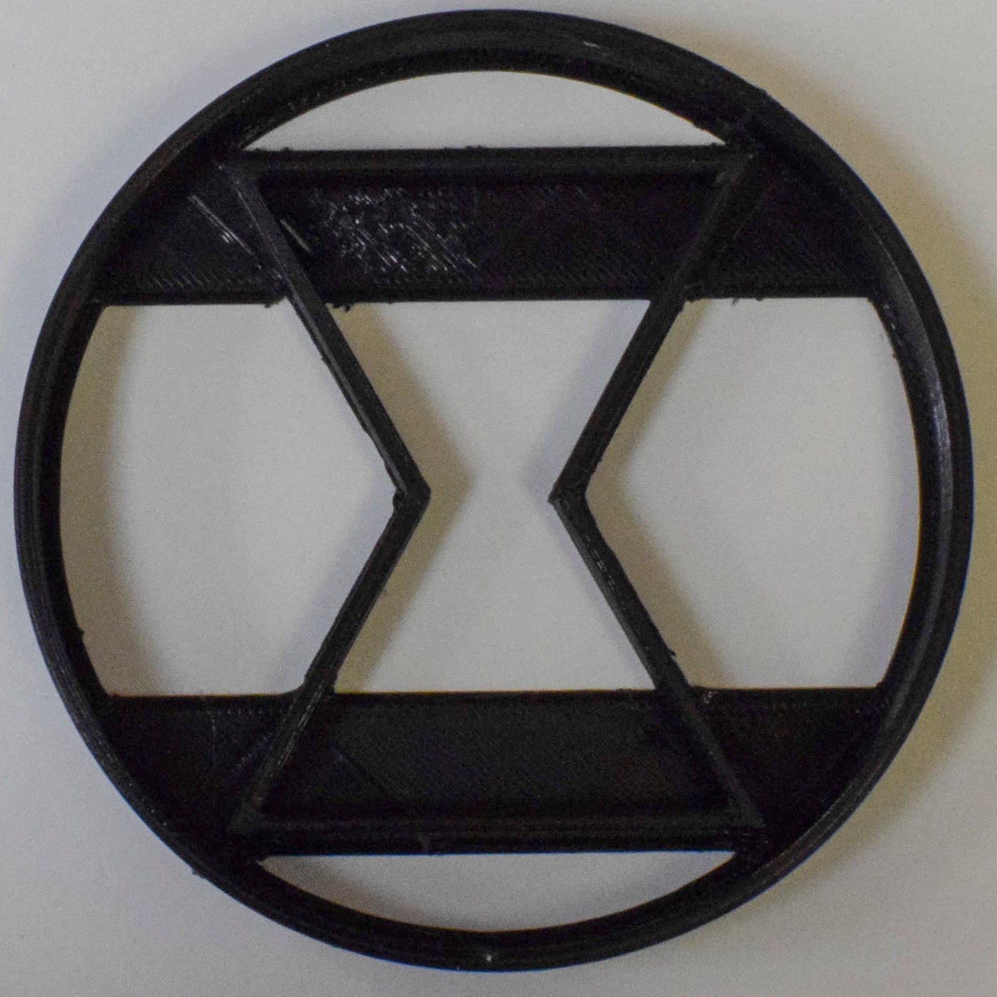 6x Black Widow Fondant Cutter Cupcake Topper 1.75 IN USA FD774