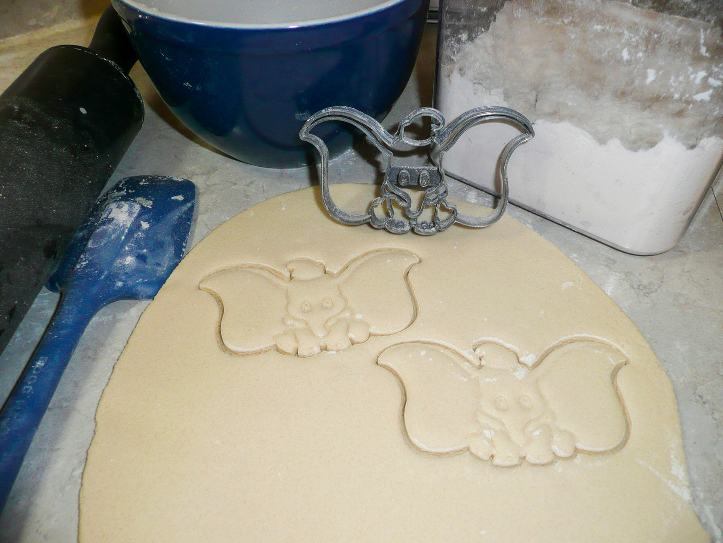 Dumbo Circus Elephant Disney Movie Character Cookie Cutter Made In USA PR988
