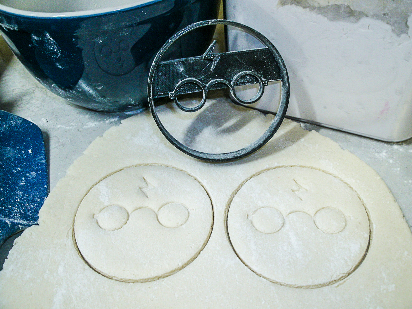 Harry Potter Wizard Deathly Hallows Snitch Set Of 4 Cookie Cutters USA PR1071