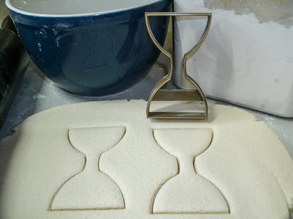 Hourglass Sandglass Sand Timer Clock Measure Cookie Cutter Made in USA PR856