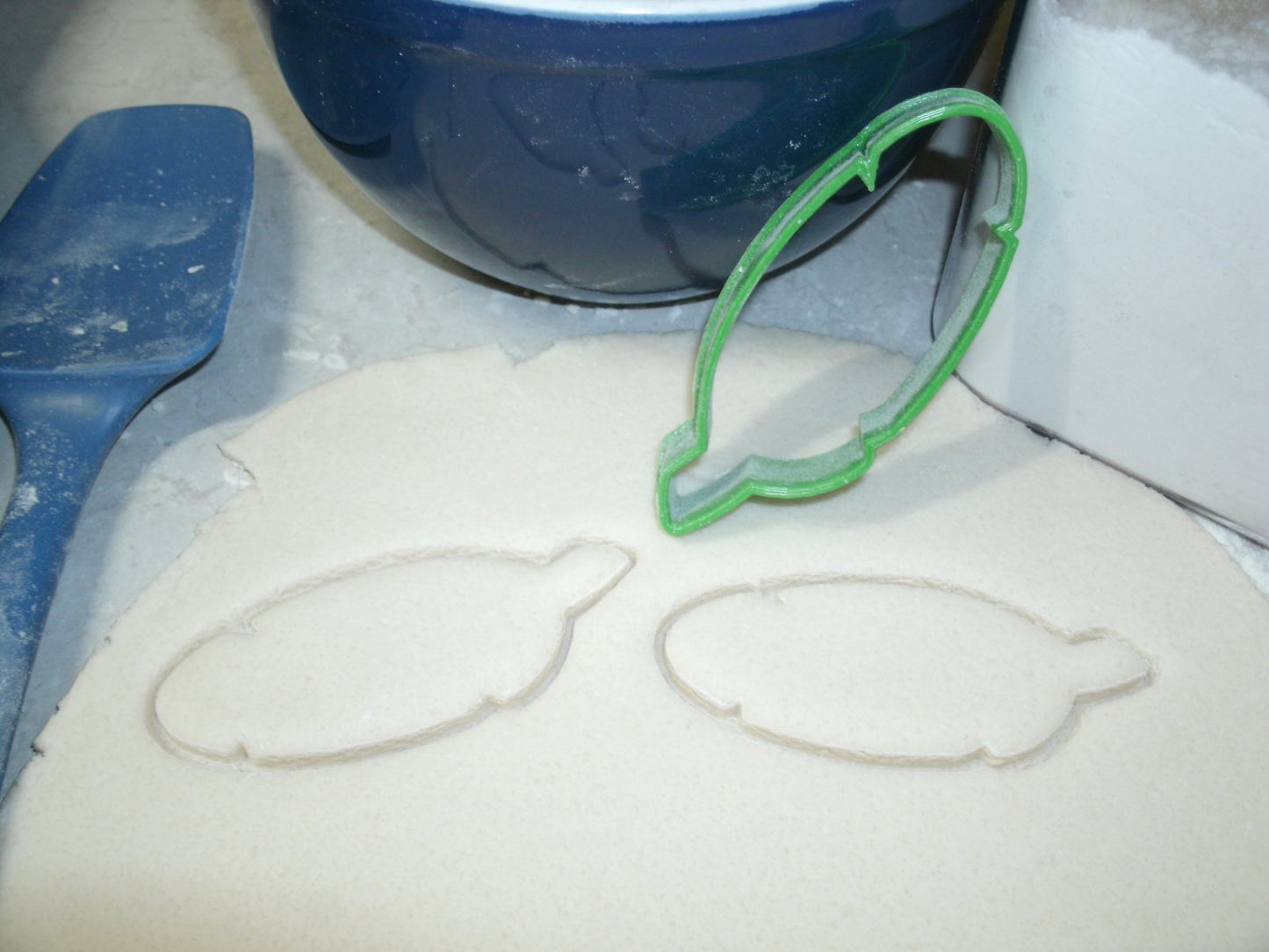 Leaves Tree Leaf Foliage Forest Trees Set Of 5 Cookie Cutters USA PR1526