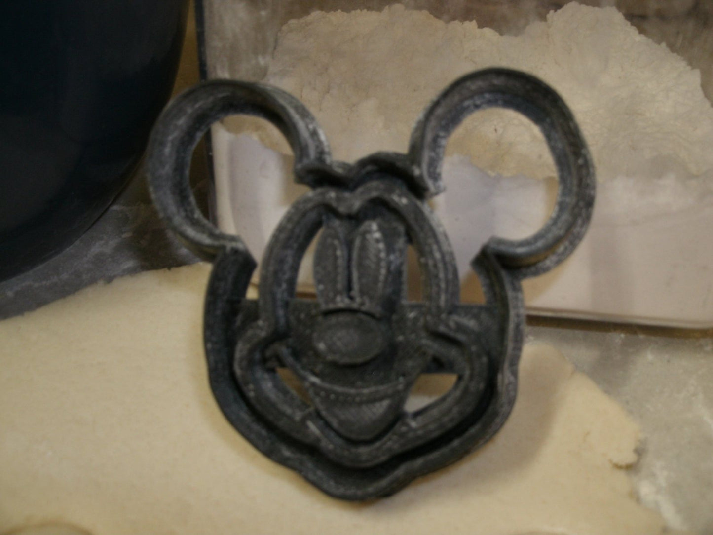 Mickey Mouse Face With Details Disney Cookie Cutter Made In USA PR758S