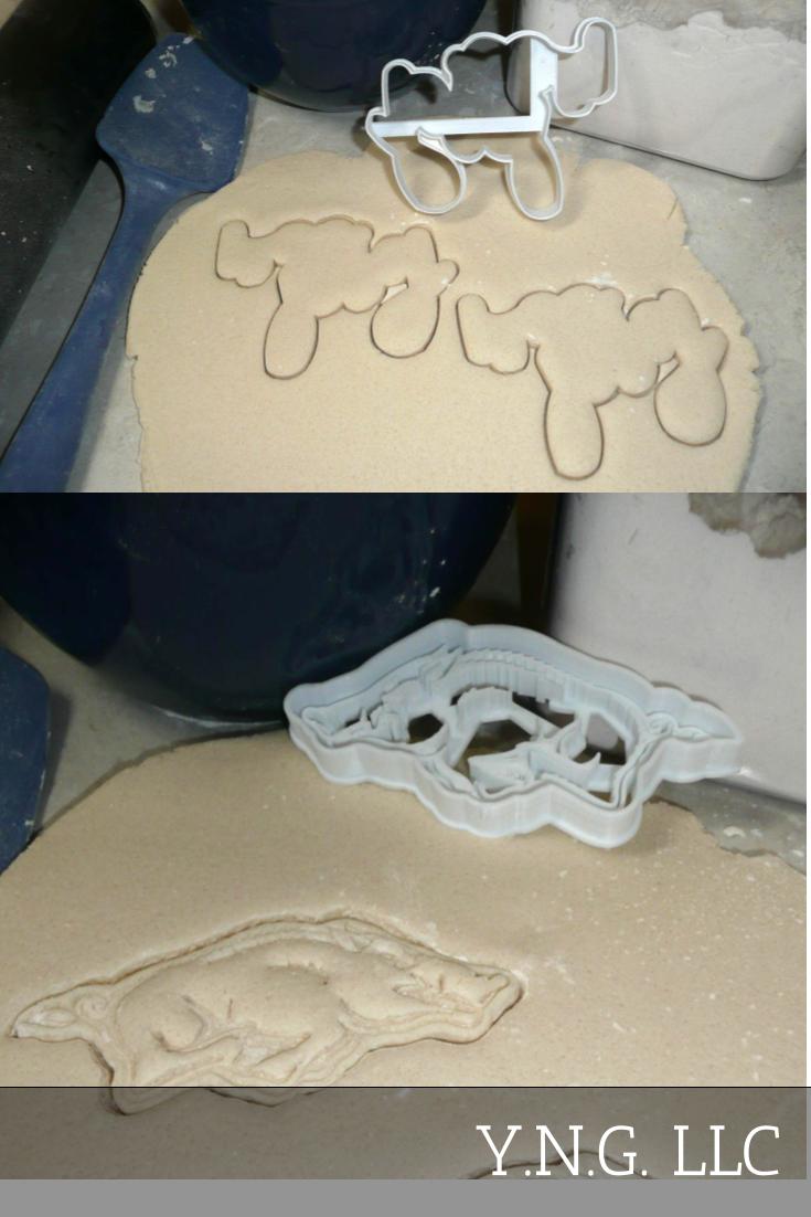 University Of Arkansas Razorbacks Woo Pig Set Of 2 Cookie Cutters USA PR1315