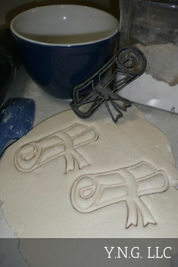 Graduation Diploma Gown High School College Set Of 3 Cookie Cutters USA PR1230