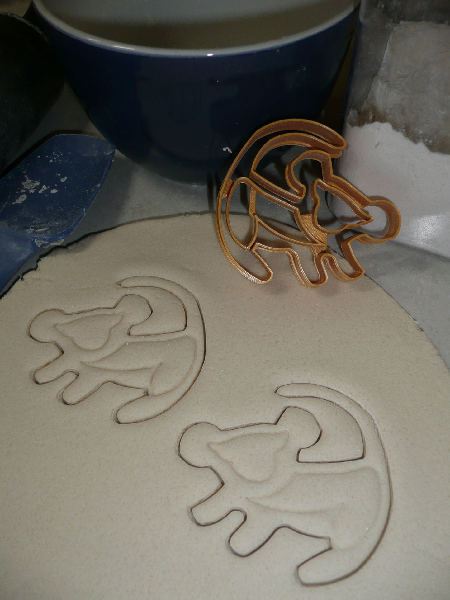 Simba Cub Face And Cave Painting Lion King Set Of 2 Cookie Cutters USA PR1332
