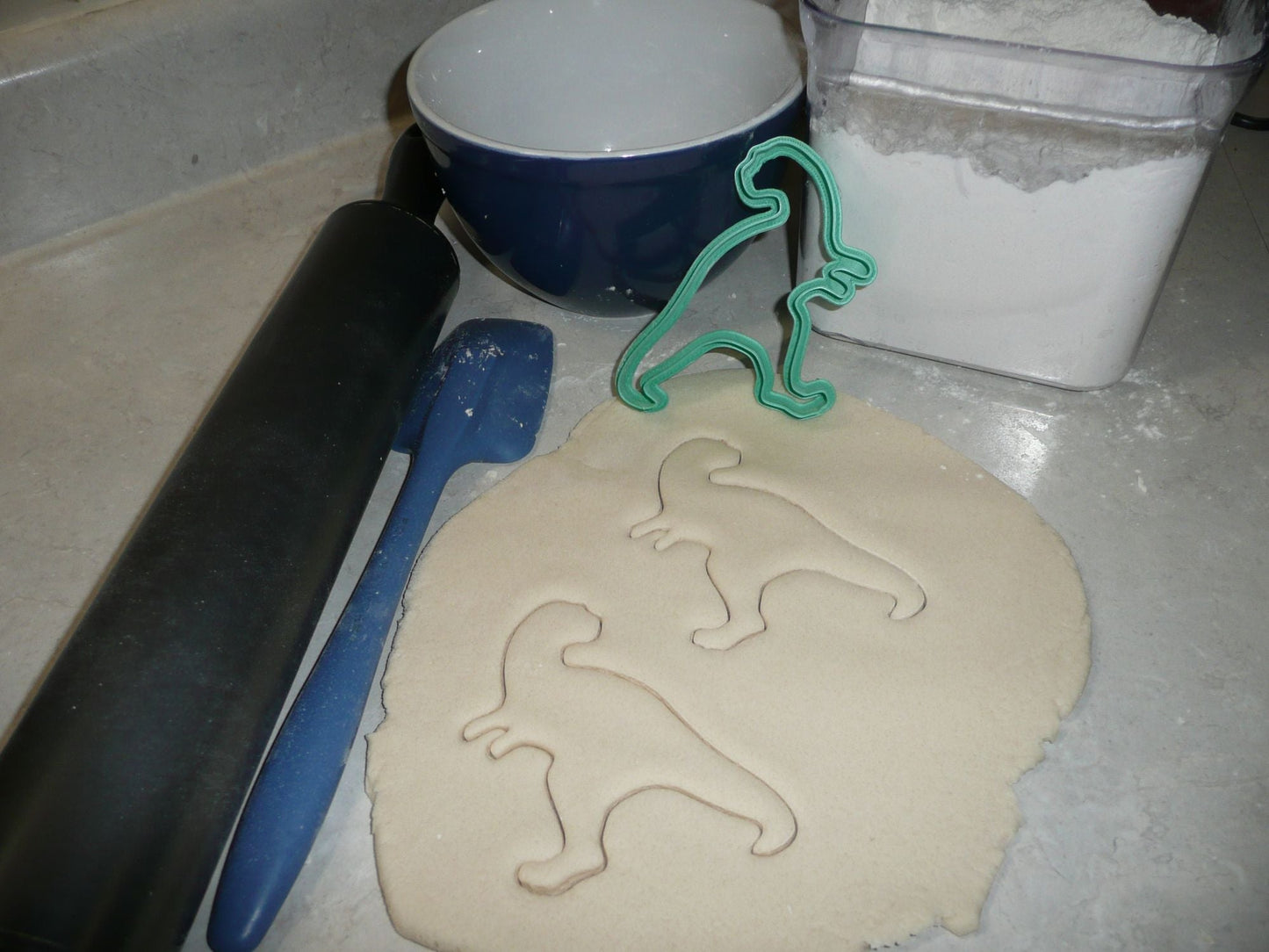 Dino Outlines Cartoon Style Dinosaurs Set Of 6 Cookie Cutters USA PR1427