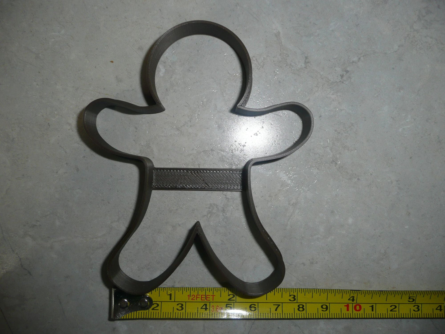 Gingerbread Man Outline Fairy Tale Christmas Cookie Cutter USA PR3246