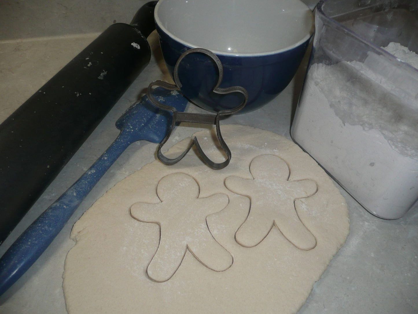 Cottage at North Pole Santa Claus Set of 7 Cookie Cutters USA PR1471