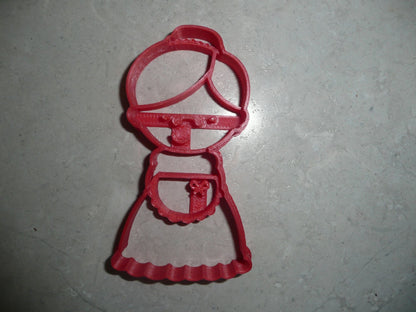 Mrs Claus With Details Dress Apron Santa Wife Christmas Cookie Cutter USA PR3265