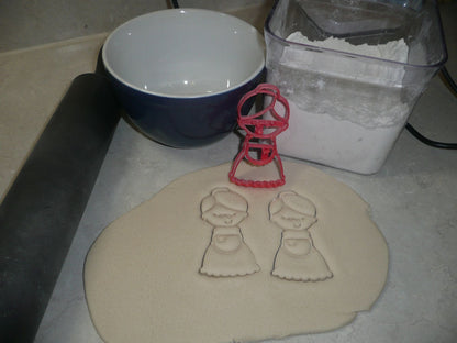 Mrs Claus With Details Dress Apron Santa Wife Christmas Cookie Cutter USA PR3265