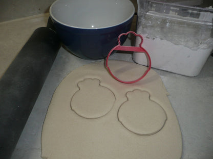 Santa And Mrs Claus Round Faces Outlines Set Of 2 Cookie Cutters USA PR1542