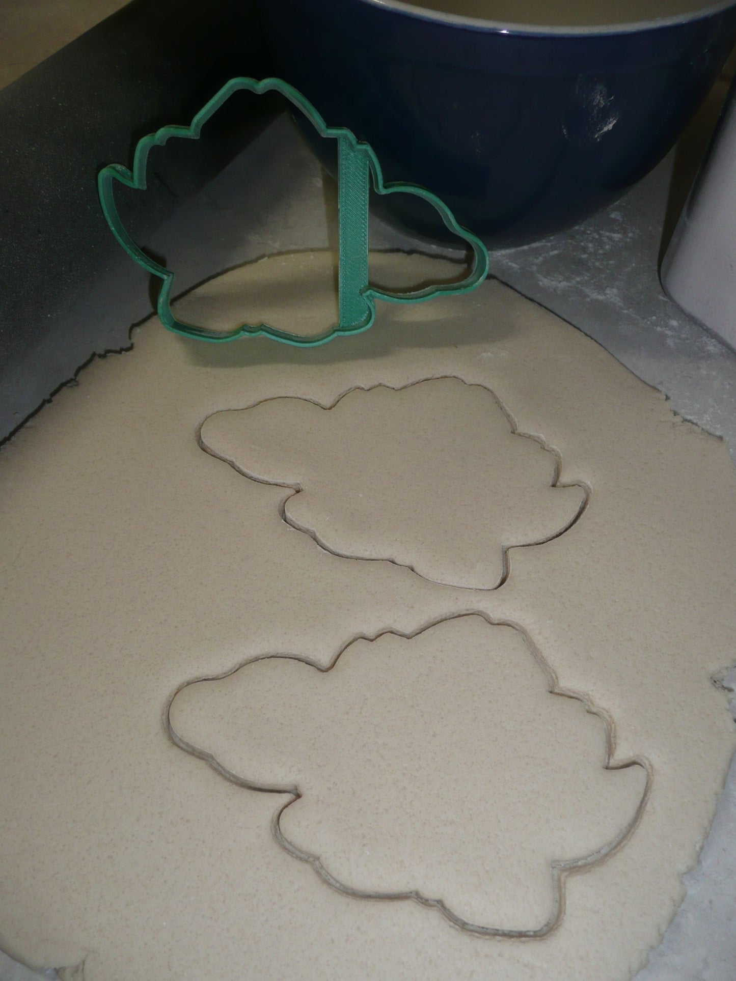 Stegosaurus Dinosaur Spikes Dino Animal Outline Cookie Cutter USA PR3160