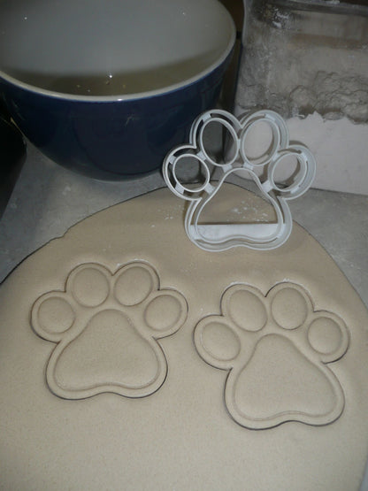 Large Paw Print Dog Cat Wolf Coyote Bobcat Cougar Cookie Cutter USA PR3216