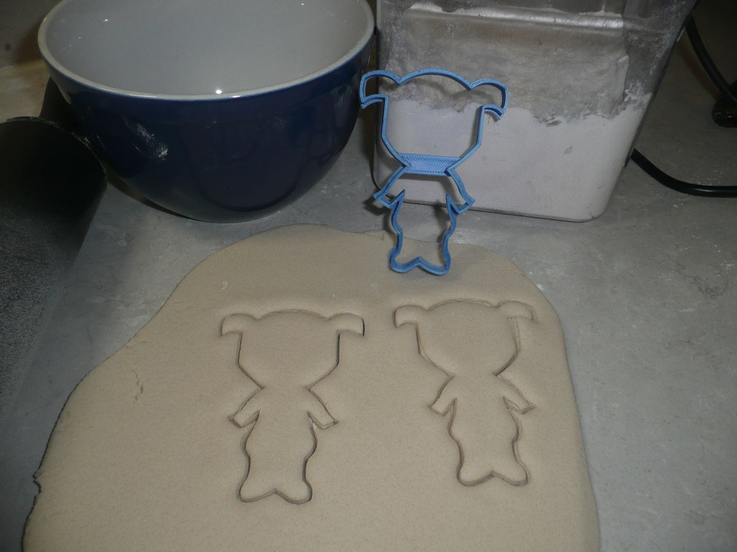 Monsters Inc Scare Factory Kids Cartoon Movie Set Of 5 Cookie Cutters USA PR1411