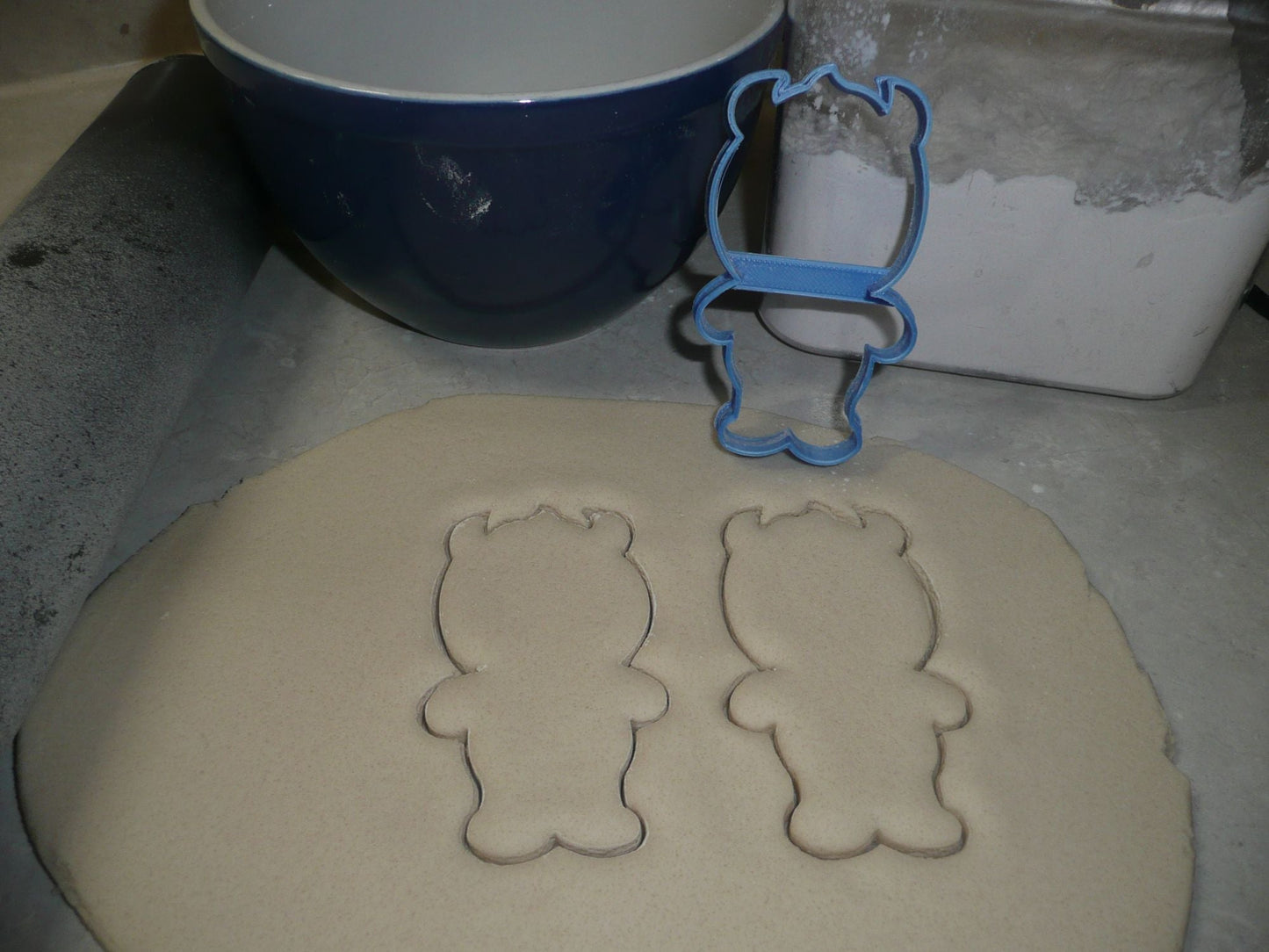 Monsters Inc Scare Factory Kids Cartoon Movie Set Of 5 Cookie Cutters USA PR1411