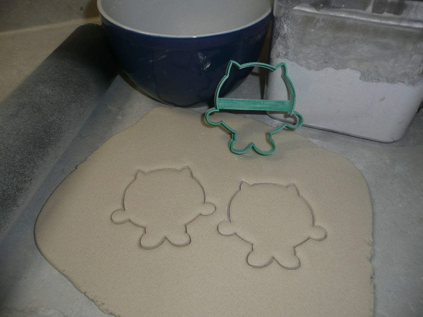 Monsters Inc Scare Factory Kids Cartoon Movie Set Of 5 Cookie Cutters USA PR1411