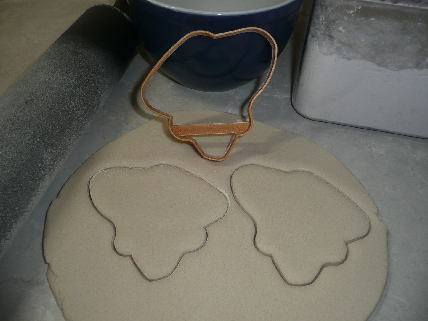 Ernesto Outline In Sombrero Cartoon Character From Coco Cookie Cutter USA PR3249
