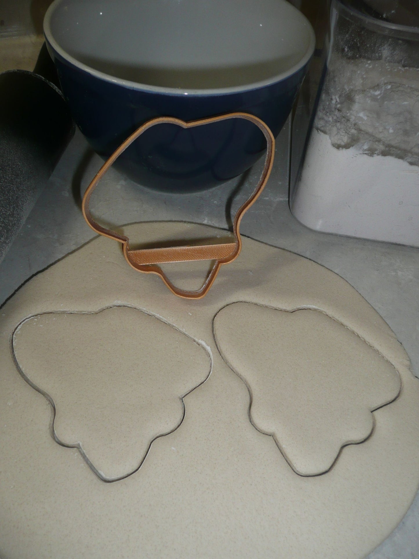 Ernesto Outline In Sombrero Cartoon Character From Coco Cookie Cutter USA PR3249