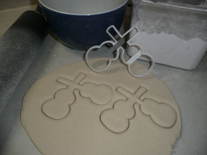 Dual Guitars Crossed Outline Two 2 Dueling Cookie Cutter USA PR3241