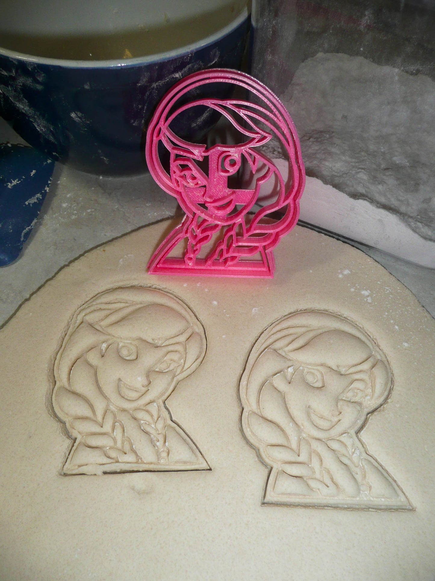 Anna Face Princess Sister Of Elsa Frozen Kids Movie Cookie Cutter USA PR3273